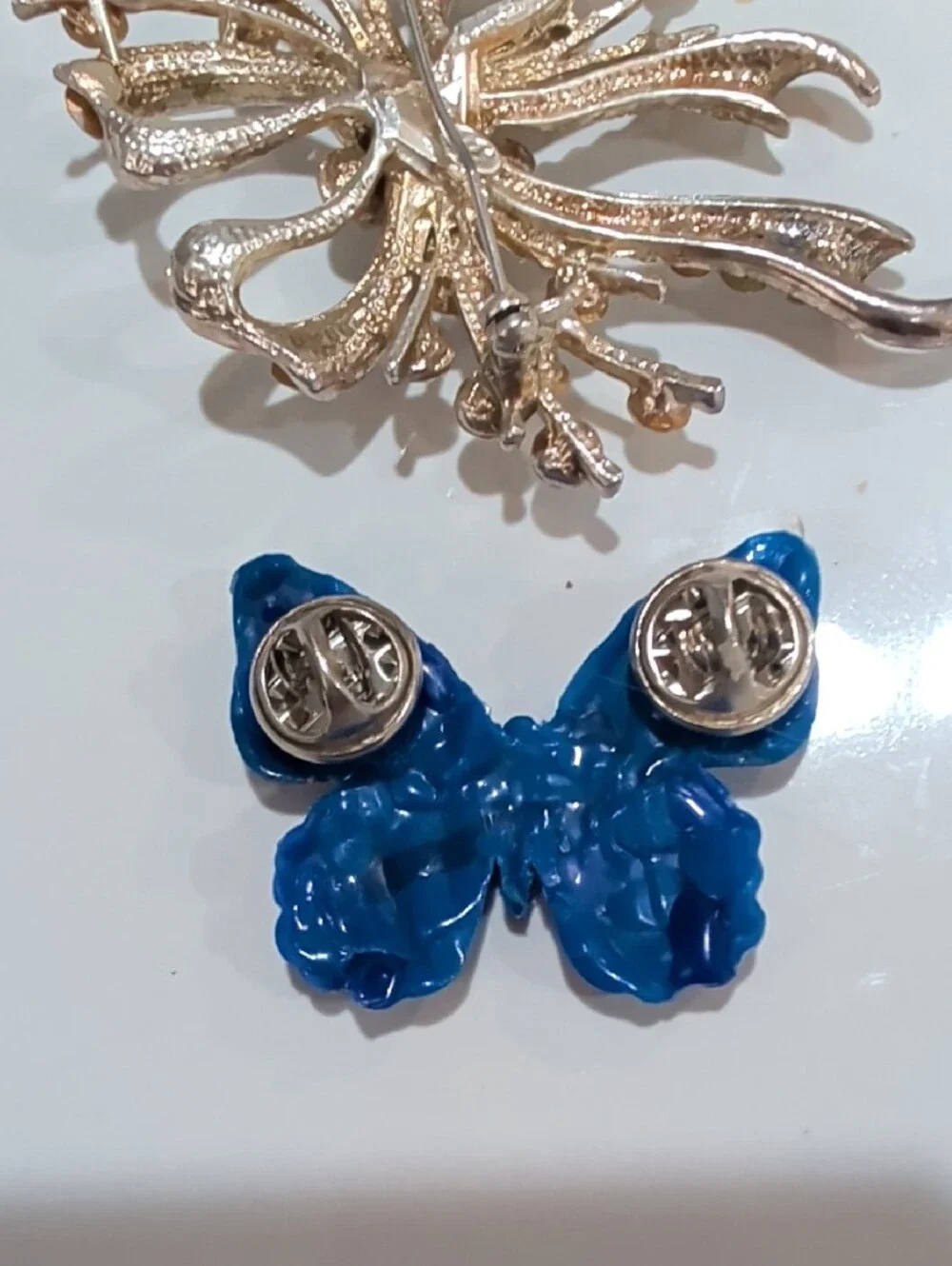 Brooch Set - Picture 3 of 7